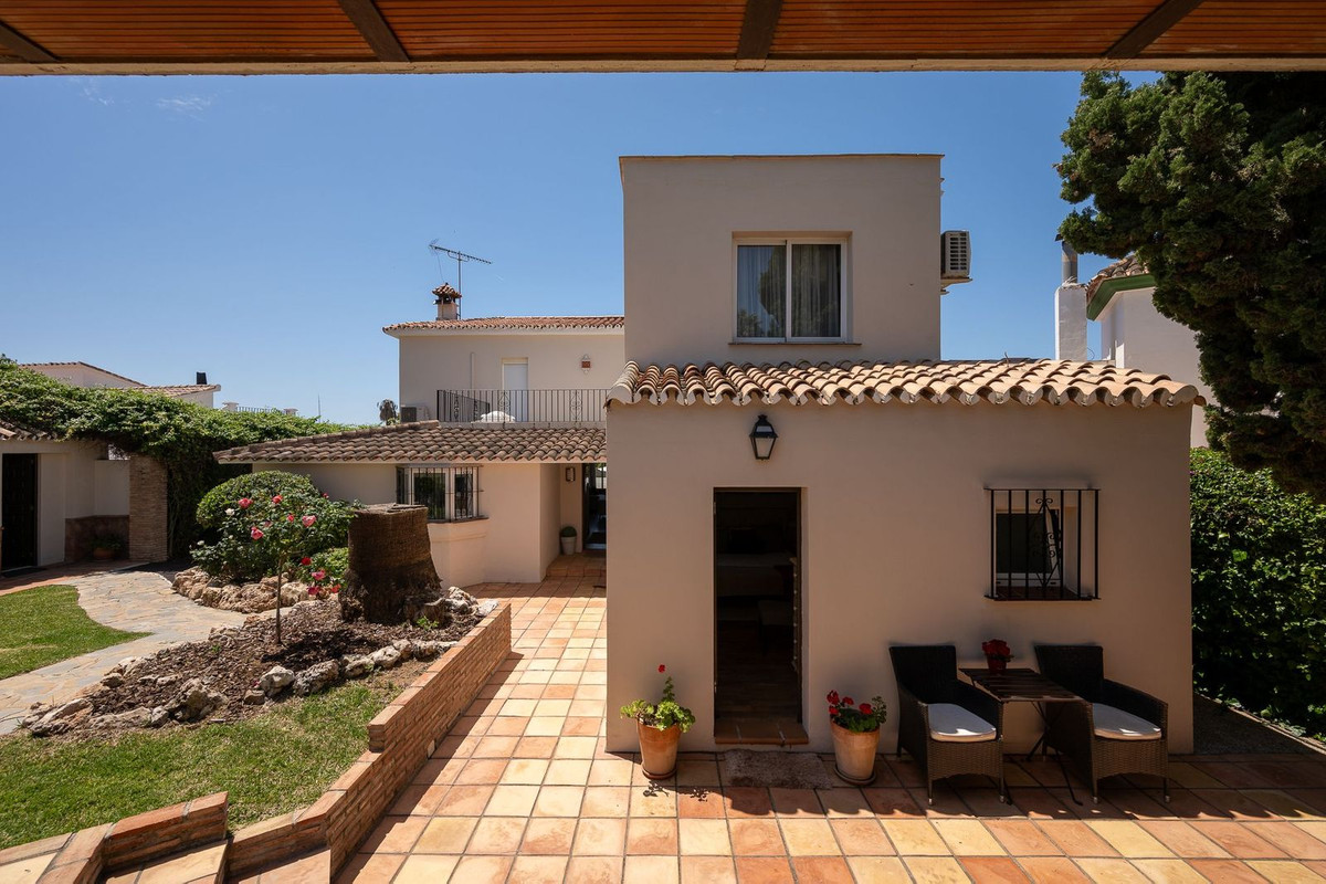Villa for sale in Marbella