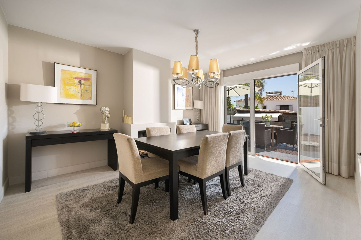 Villa for sale in Marbella