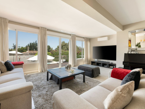 Villa for sale in Marbella