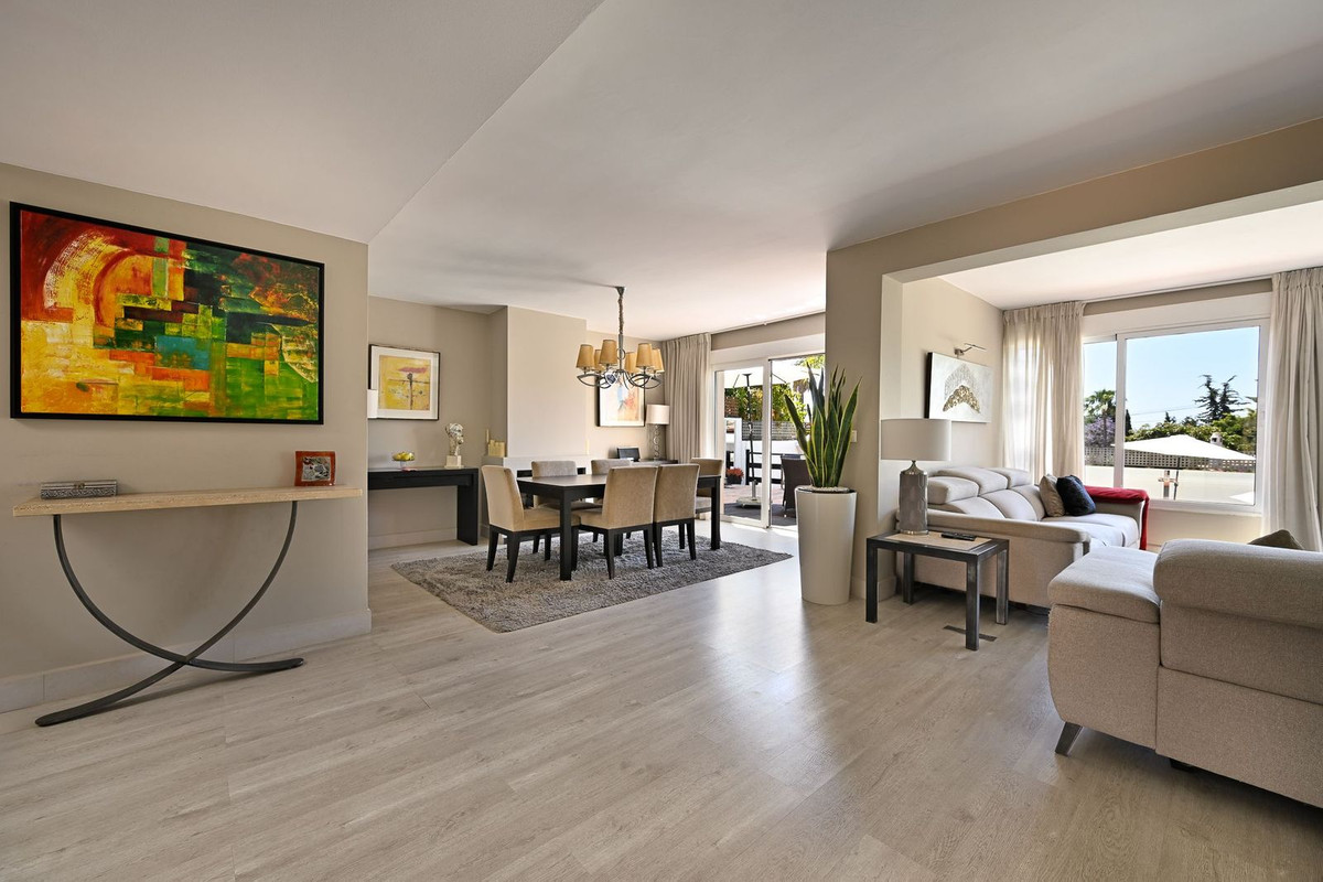 Villa for sale in Marbella