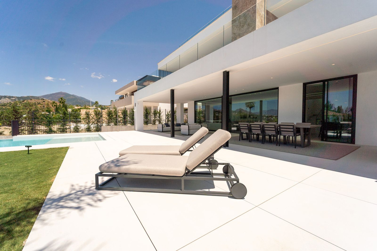 Villa for sale in Marbella