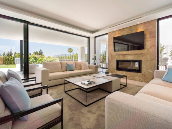 Villa for sale in Marbella