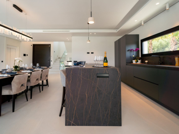 Villa for sale in Marbella