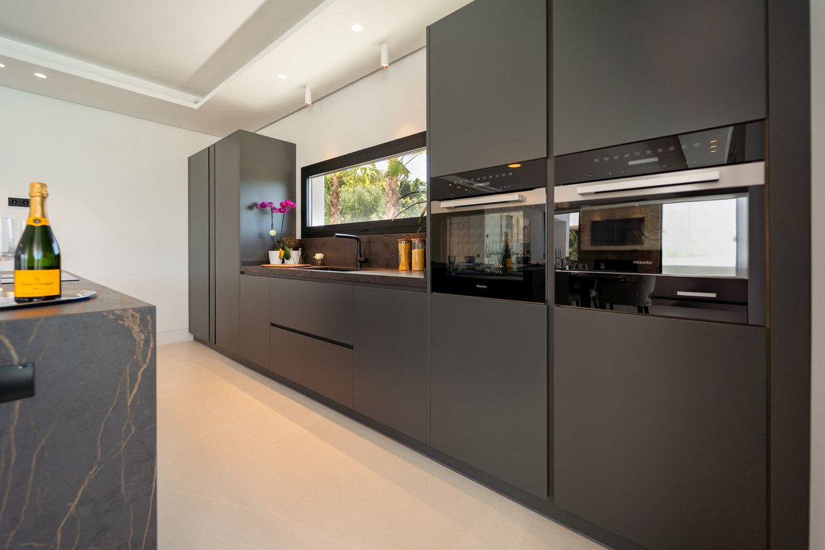 Villa for sale in Marbella