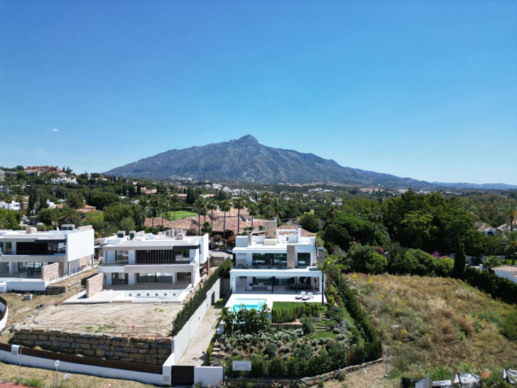 Villa for sale in Marbella