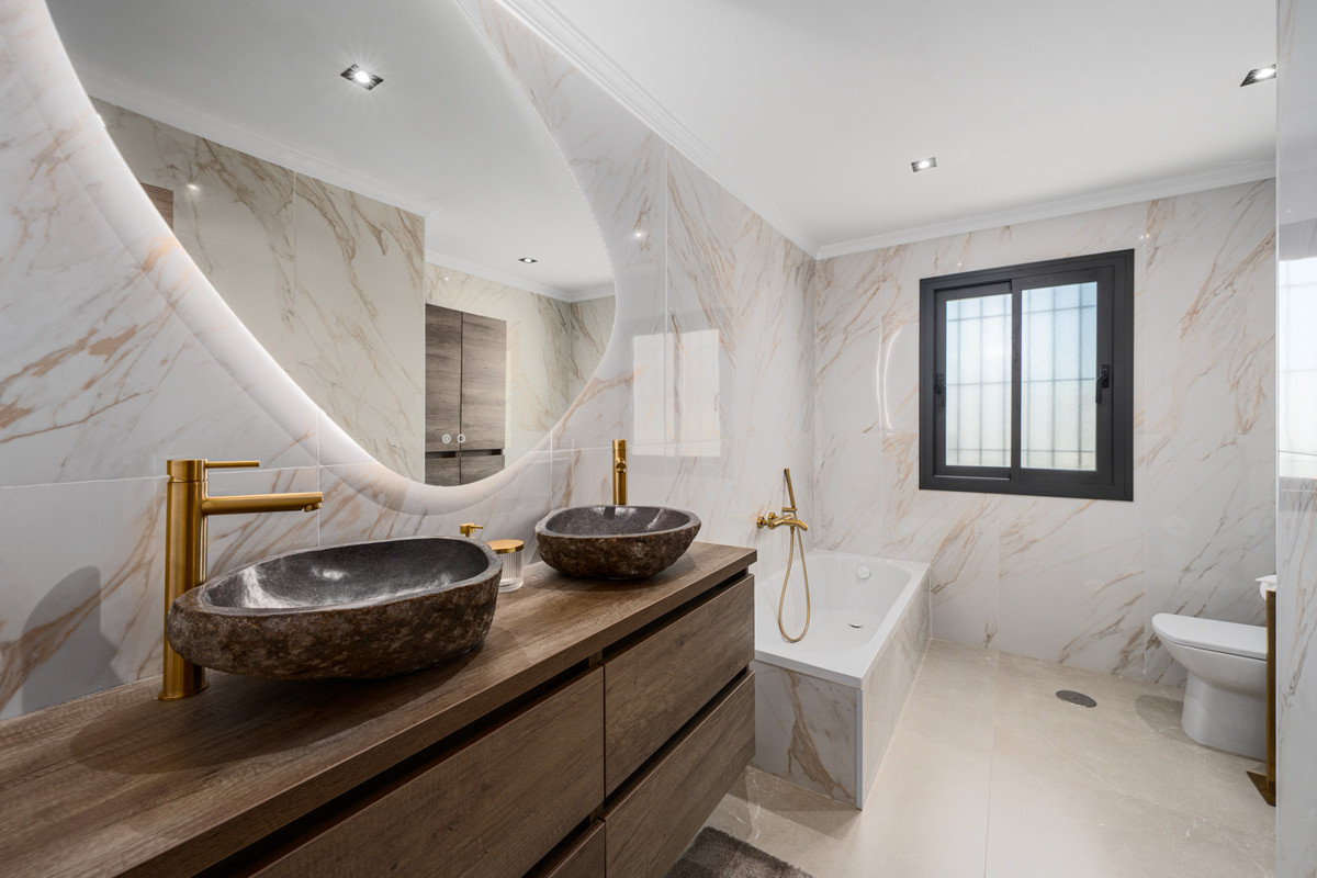 Villa for sale in Marbella
