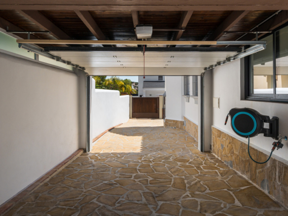 Villa for sale in Marbella