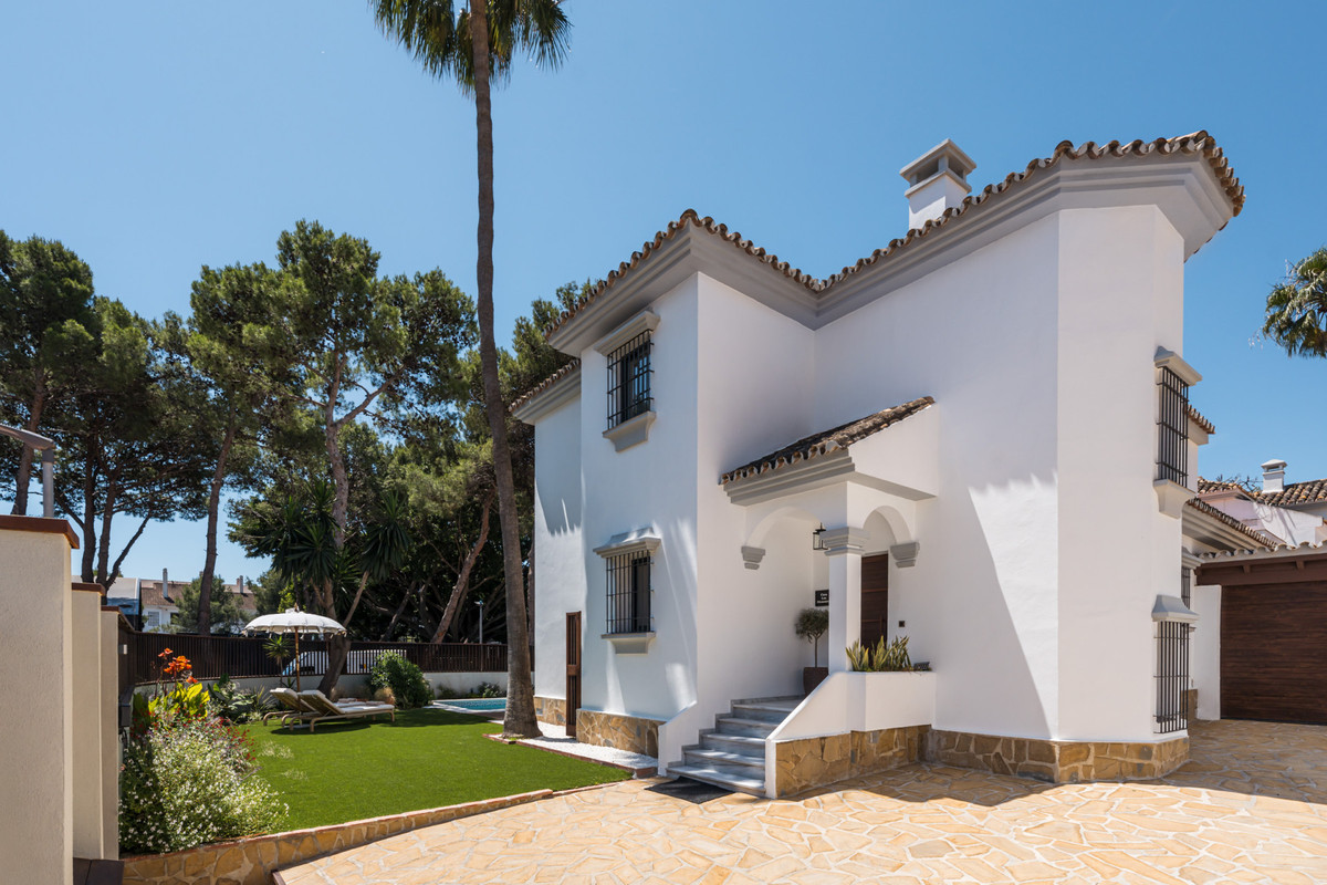 Villa for sale in Marbella