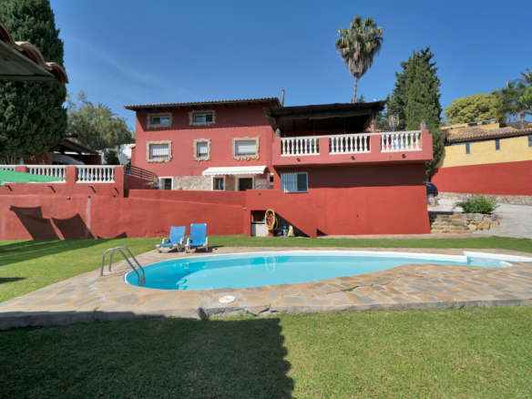 Villa for sale in Marbella
