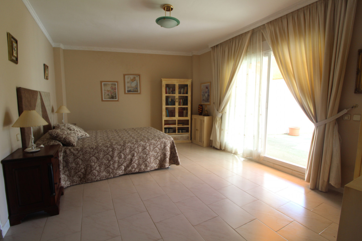 Villa for sale in Marbella