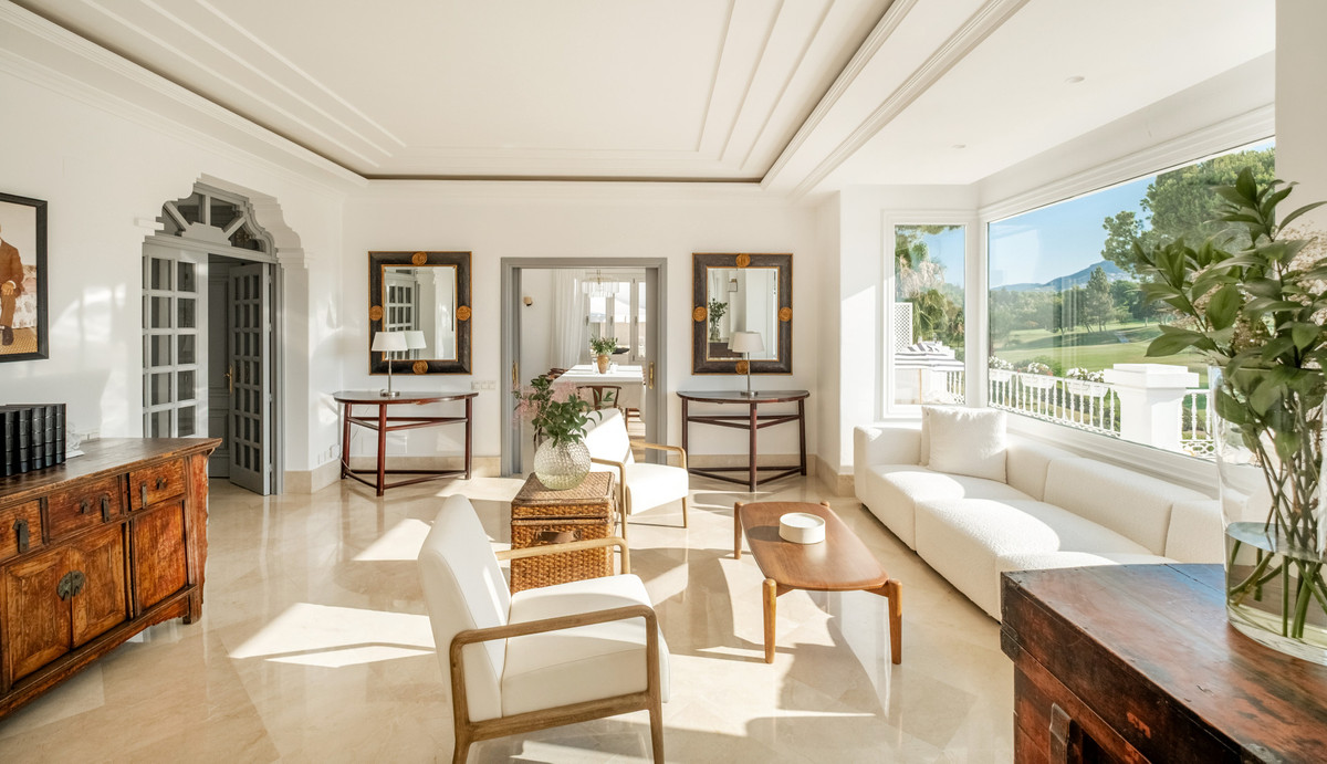 Villa for sale in Marbella