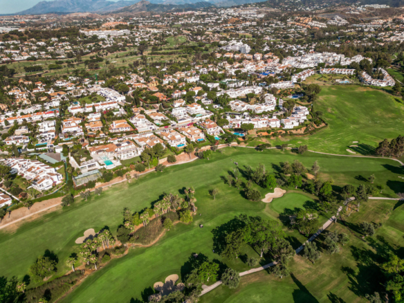 Villa for sale in Marbella