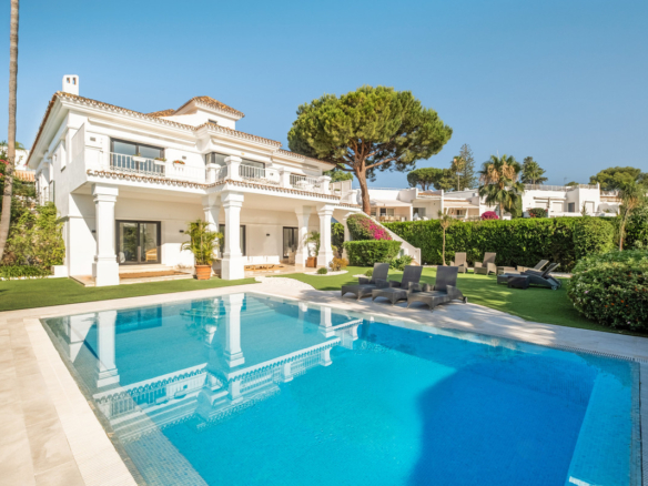 Villa for sale in Marbella