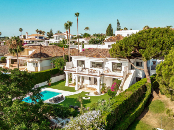 Villa for sale in Marbella