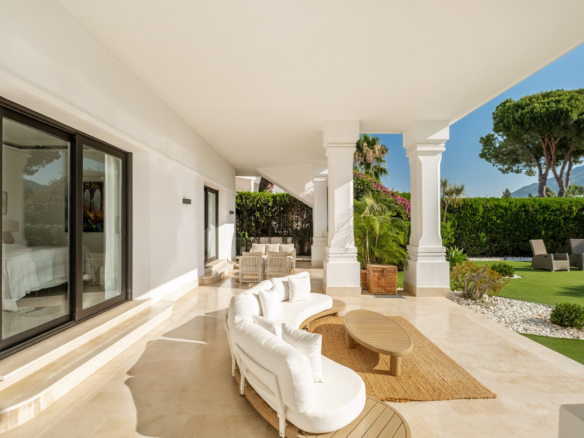 Villa for sale in Marbella