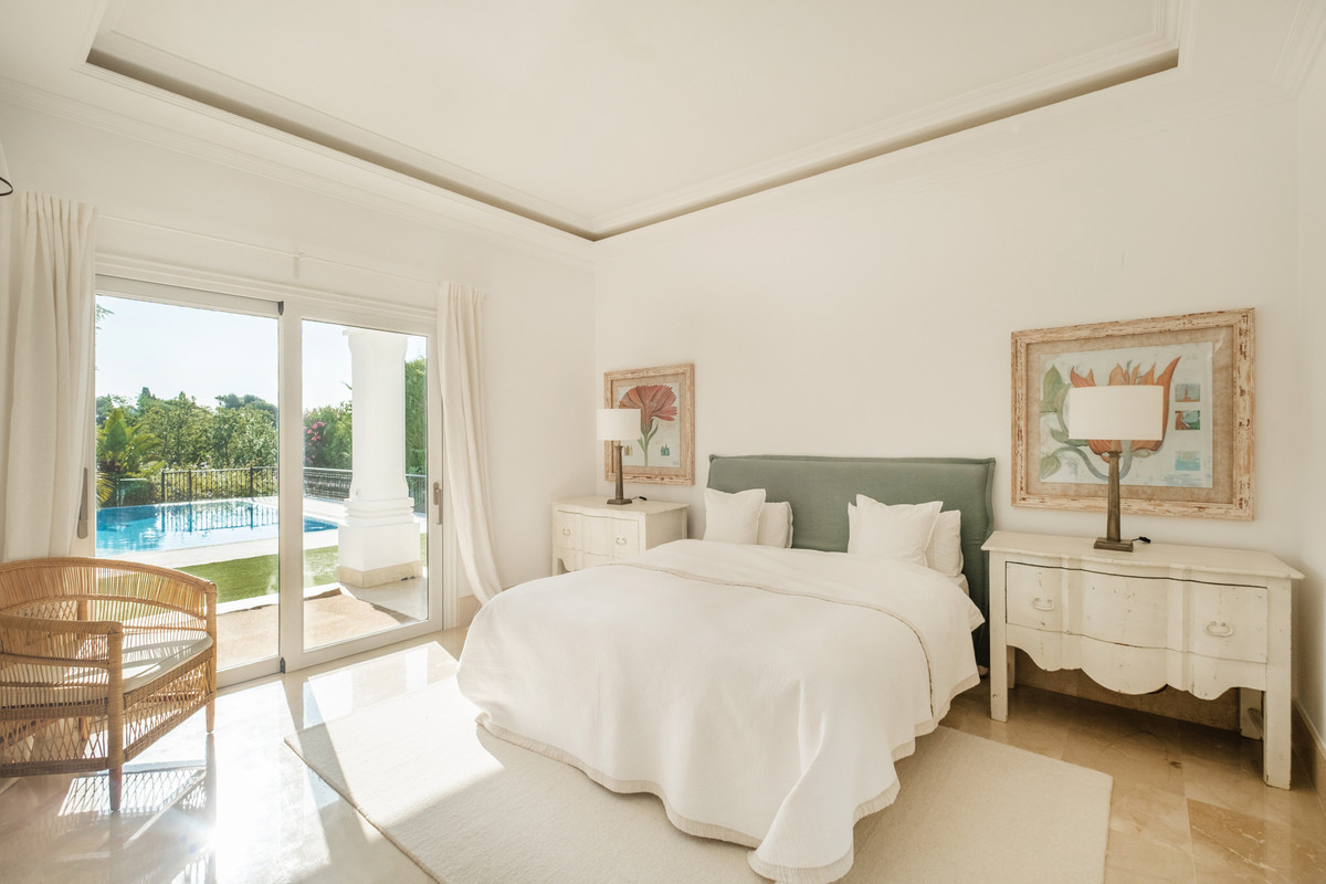 Villa for sale in Marbella
