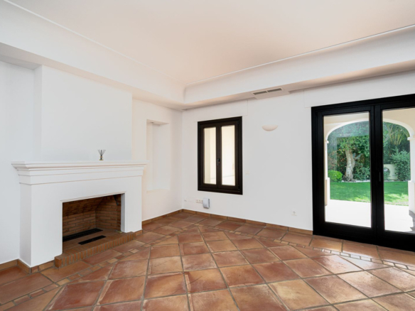 Villa for sale in Marbella