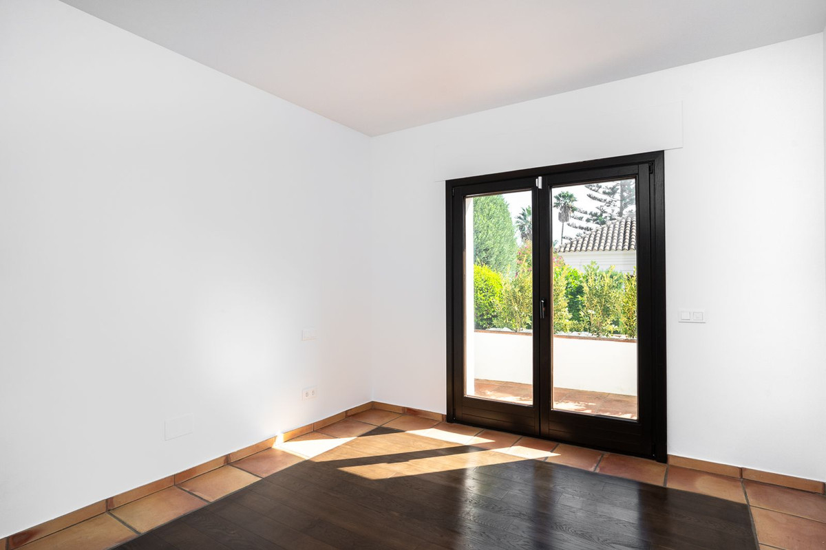 Villa for sale in Marbella
