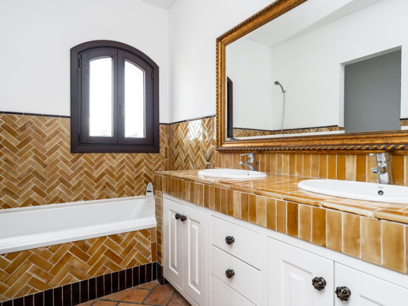 Villa for sale in Marbella