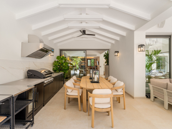 Villa for sale in Marbella