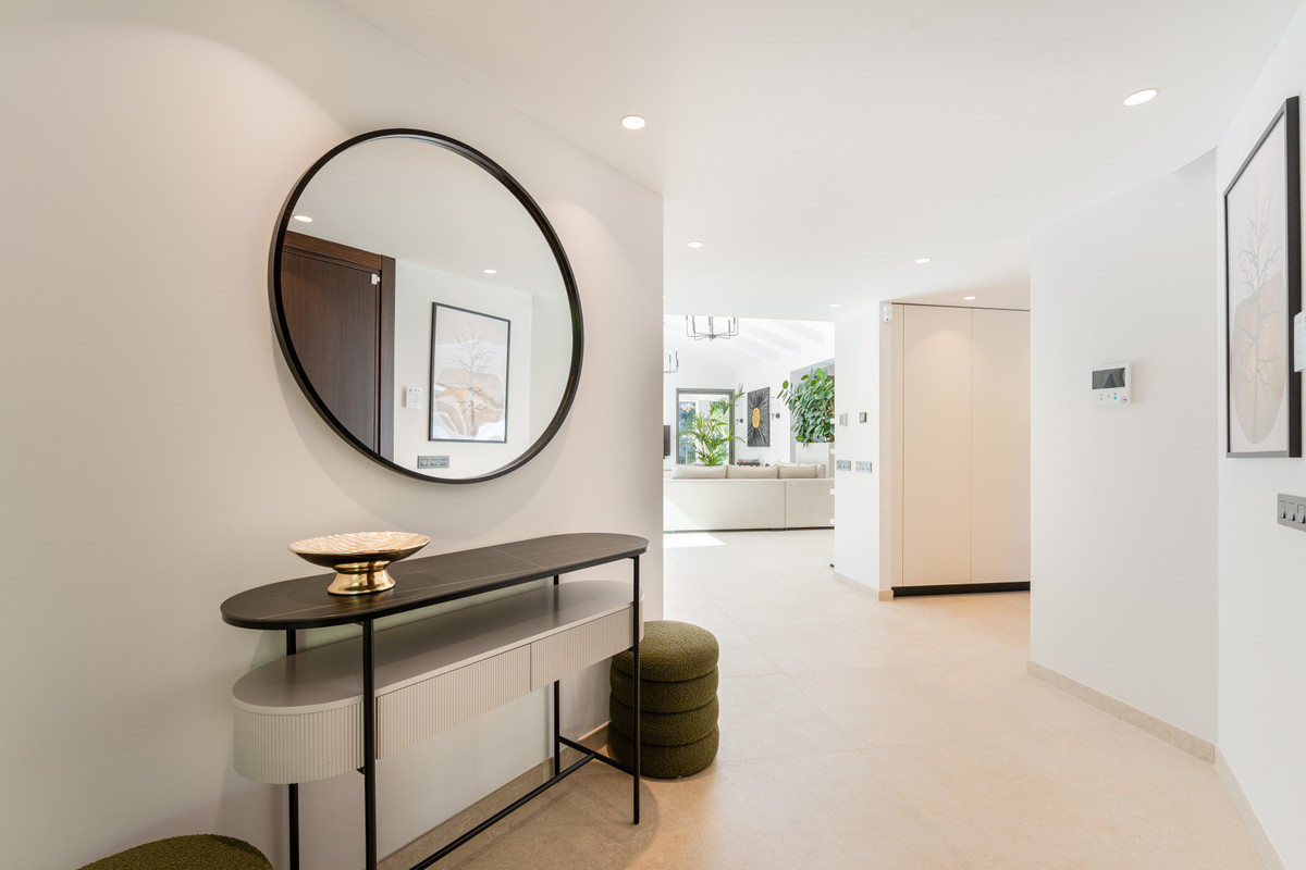 Villa for sale in Marbella