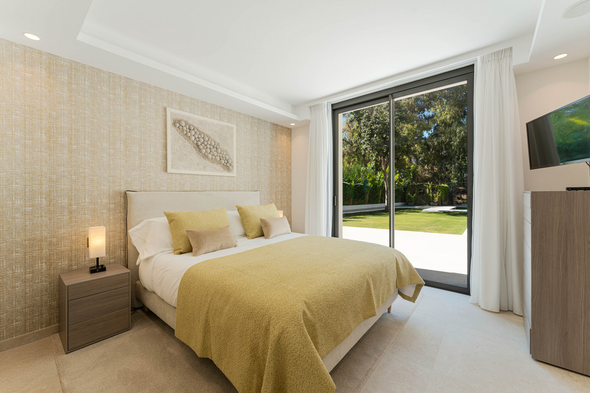 Villa for sale in Marbella