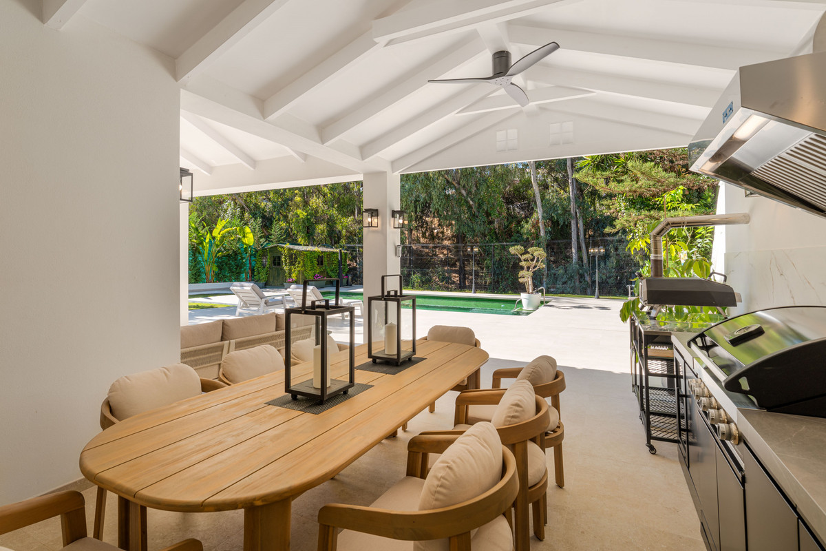Villa for sale in Marbella