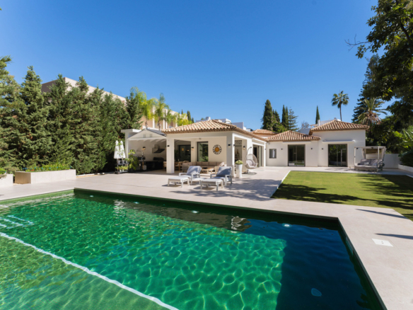 Villa for sale in Marbella