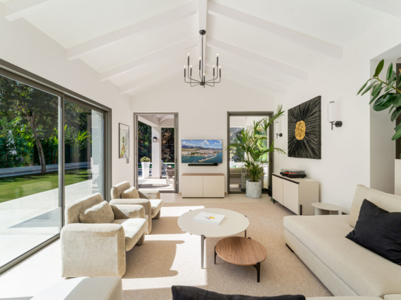 Villa for sale in Marbella