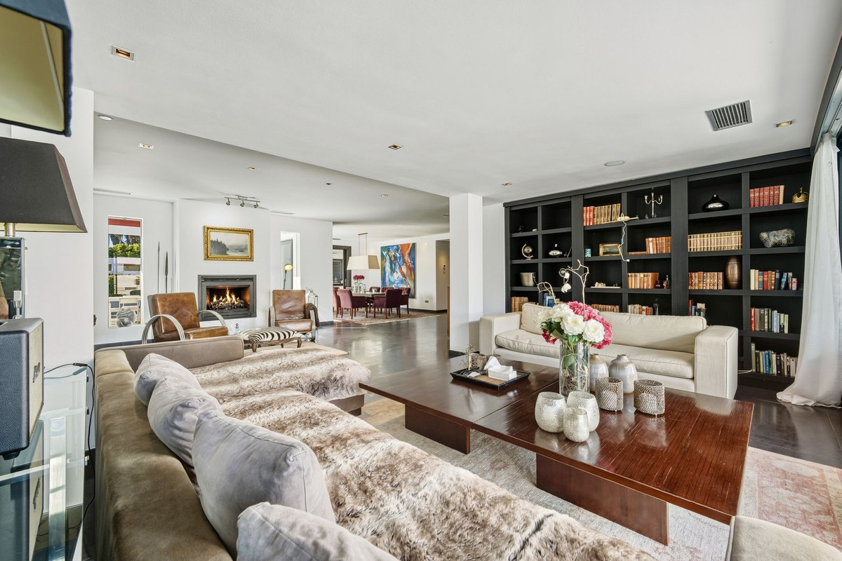 Villa for sale in Marbella