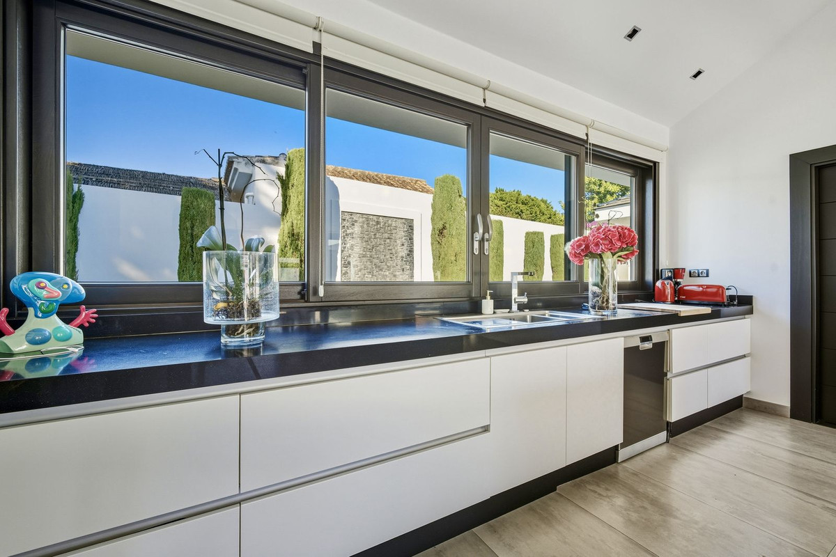 Villa for sale in Marbella
