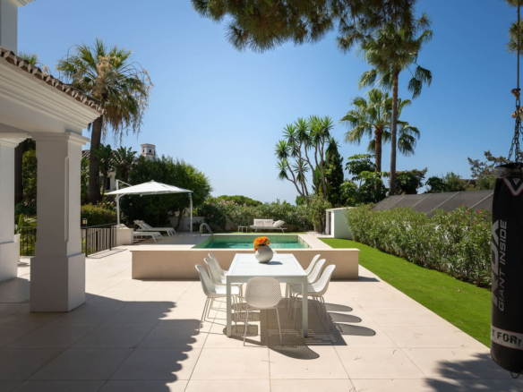 Villa for sale in Marbella