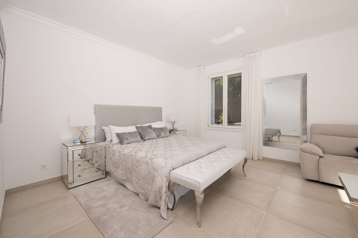 Villa for sale in Marbella