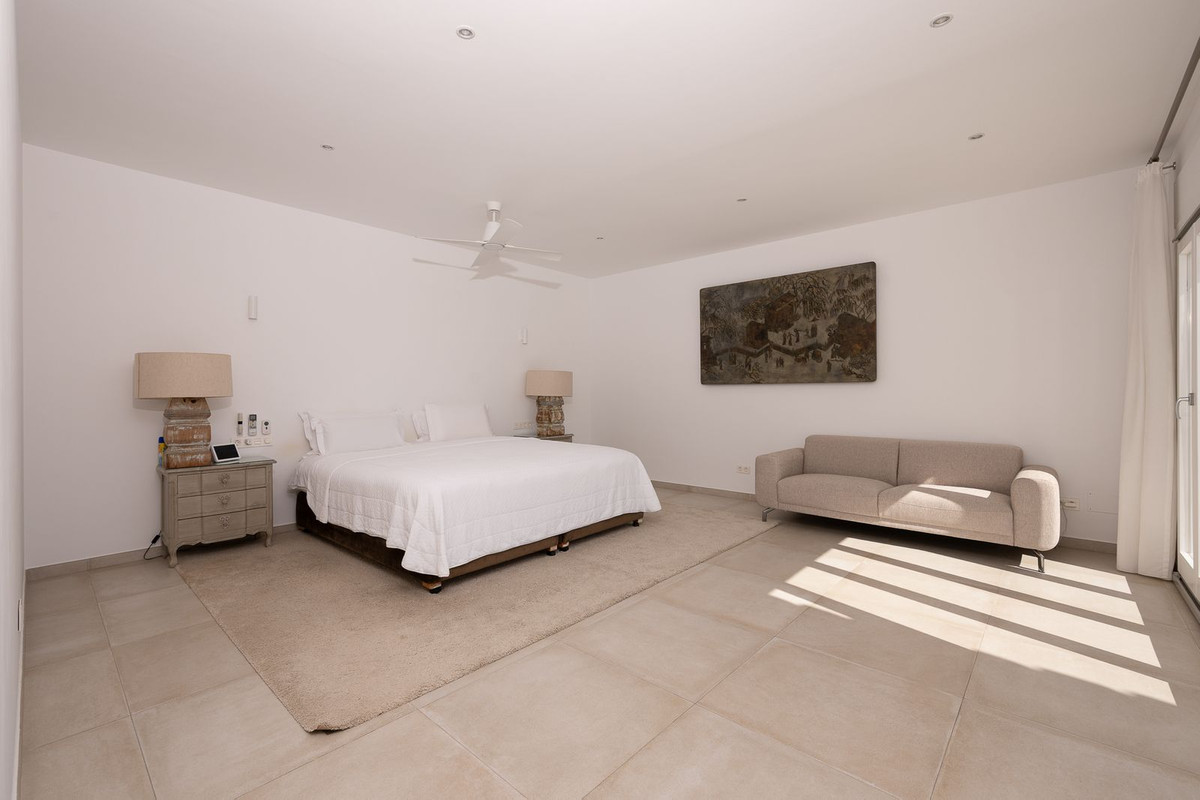 Villa for sale in Marbella