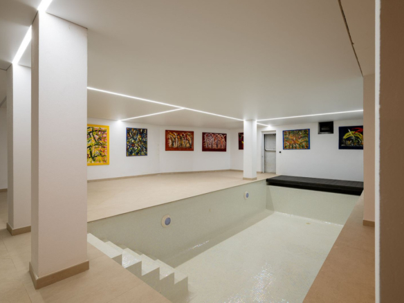 Villa for sale in Marbella