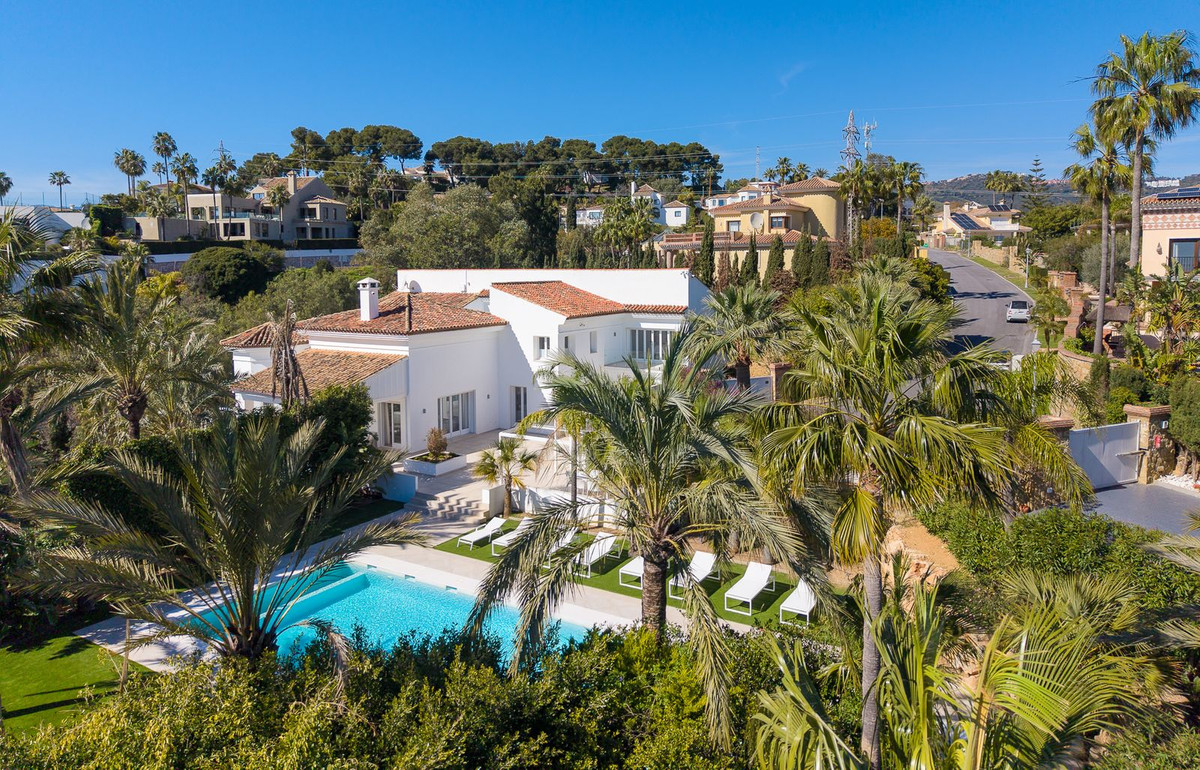 Villa for sale in Marbella
