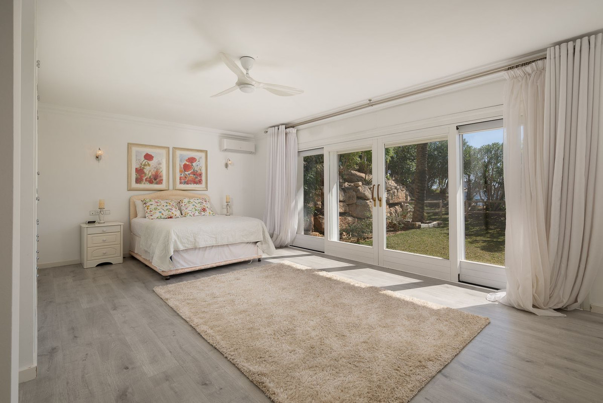 Villa for sale in Marbella