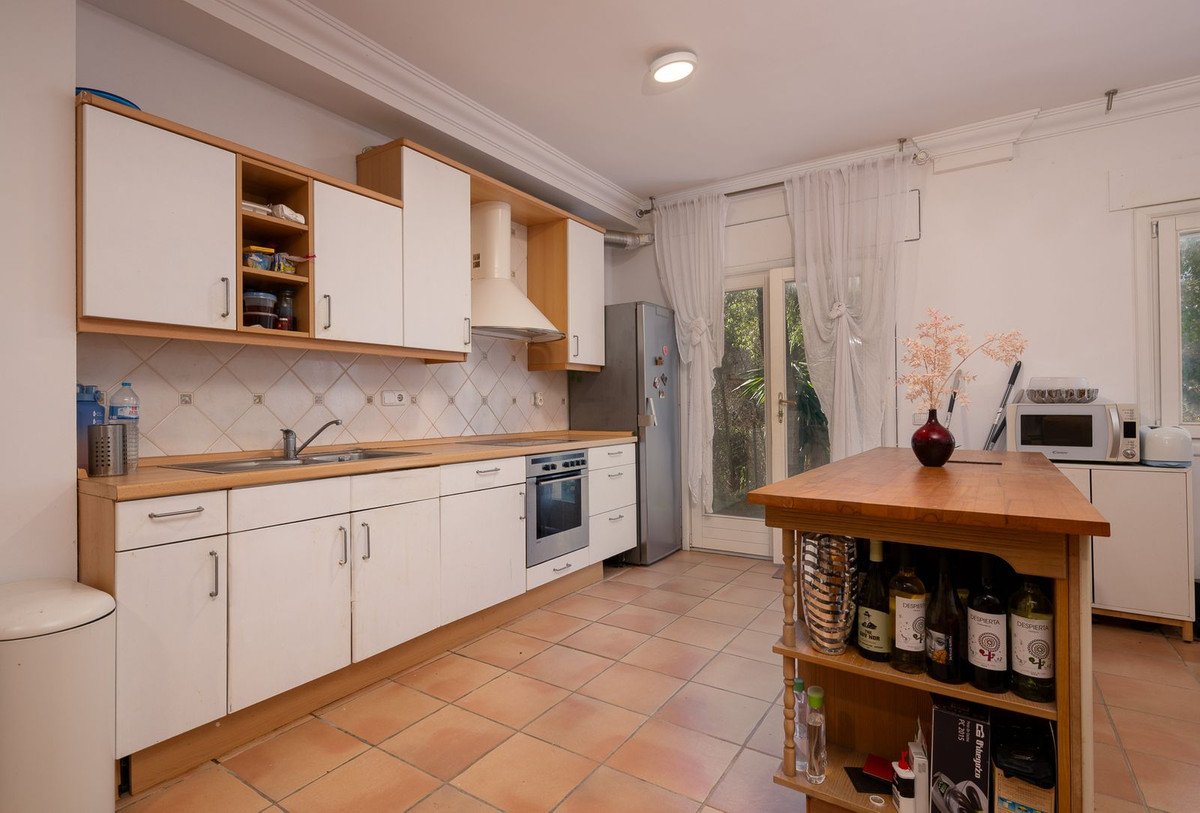 Villa for sale in Marbella