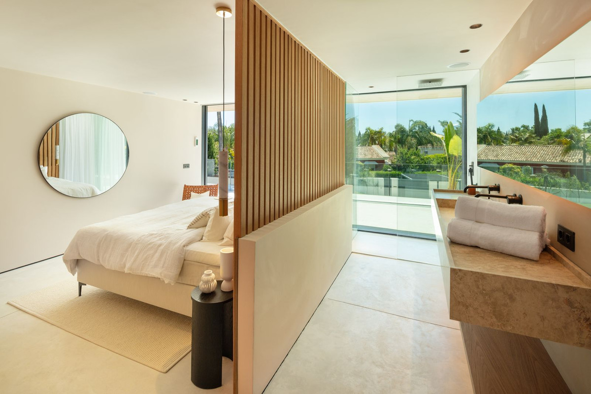 Villa for sale in Marbella