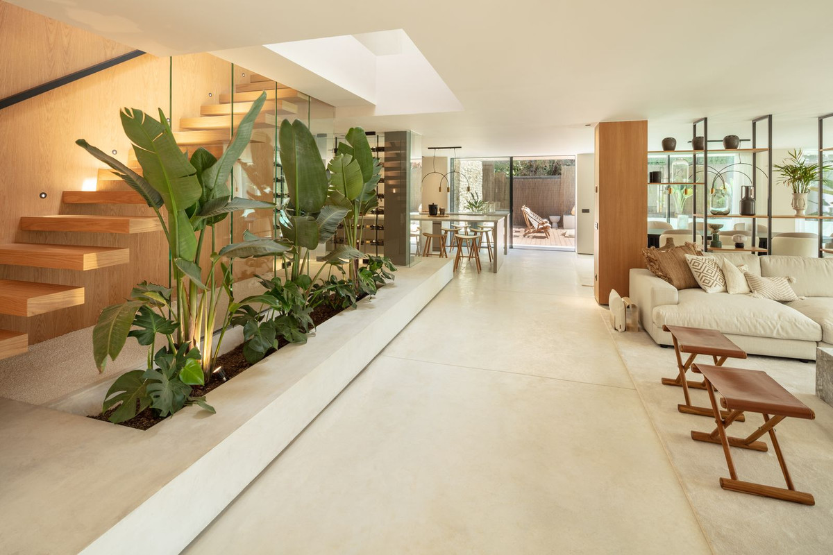 Villa for sale in Marbella