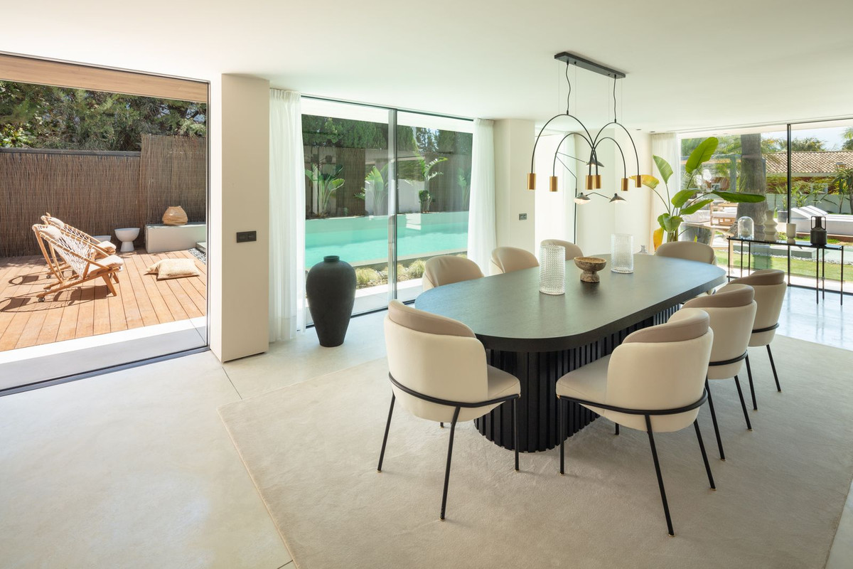 Villa for sale in Marbella