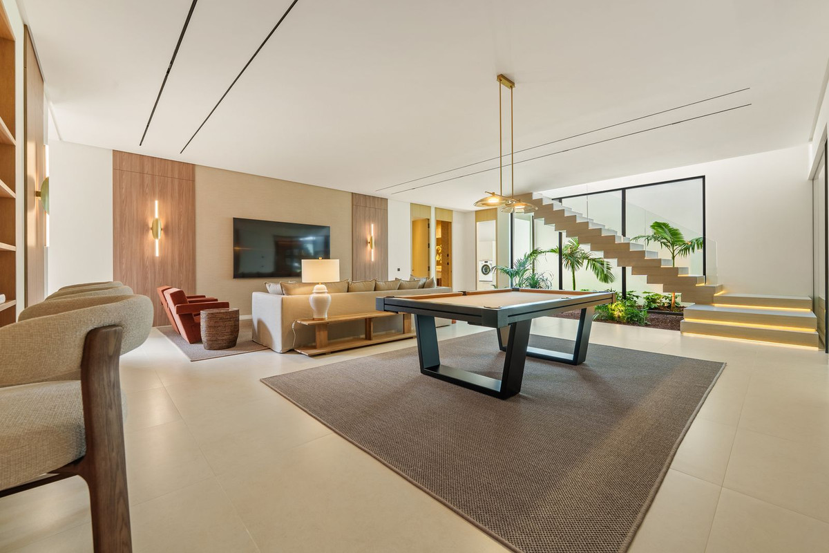 Villa for sale in Marbella
