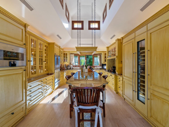 Villa for sale in Marbella