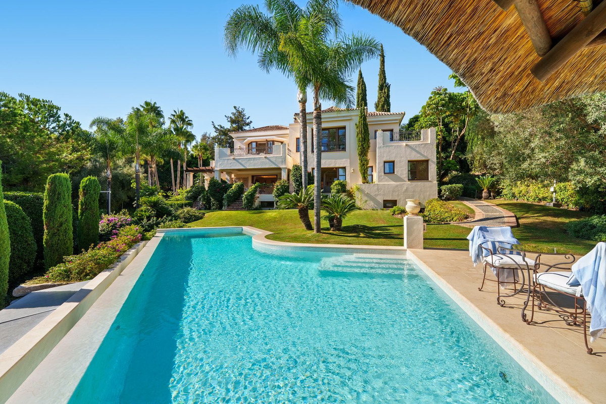 Villa for sale in Marbella