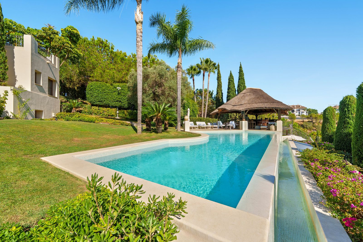 Villa for sale in Marbella
