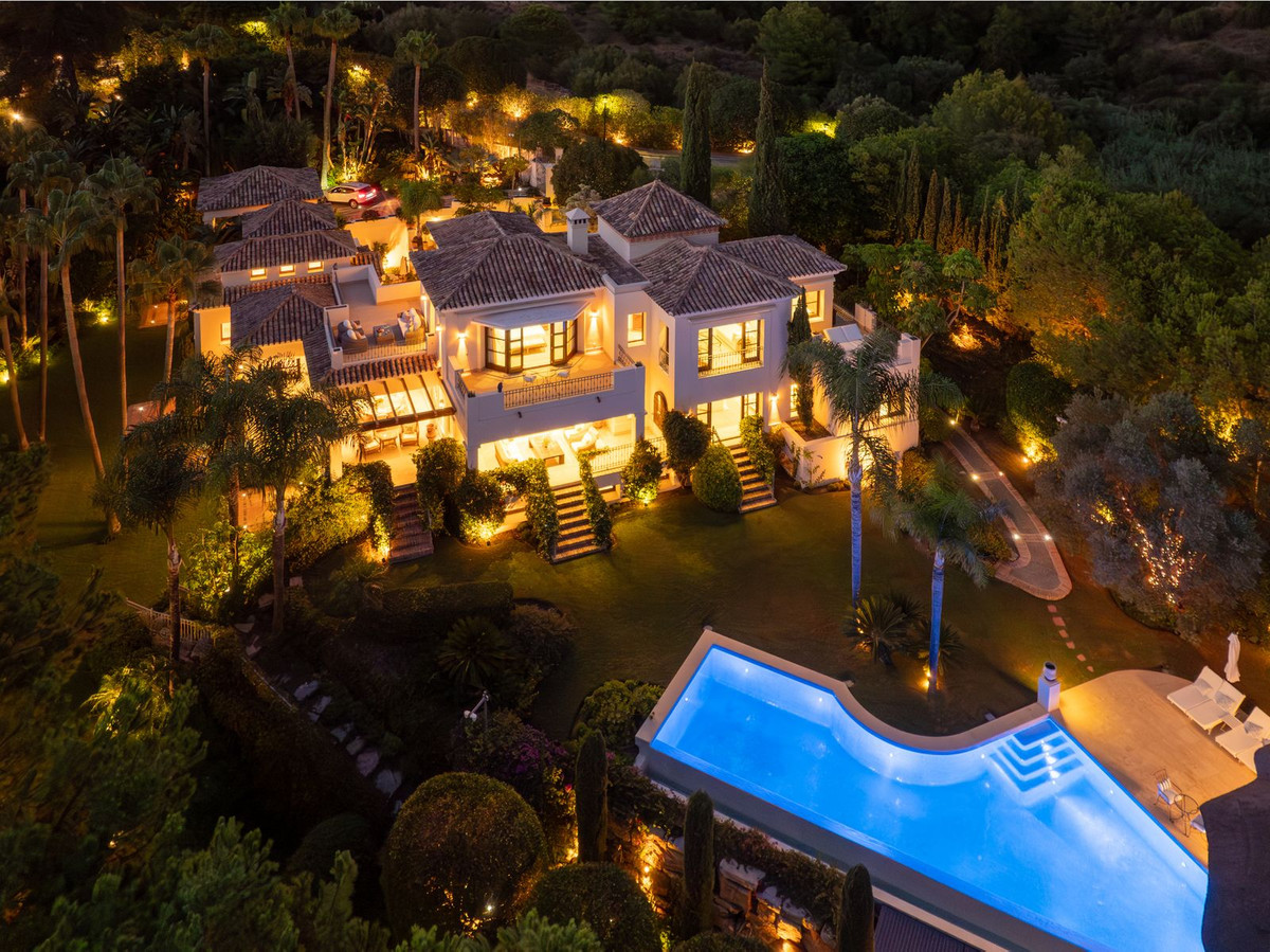 Villa for sale in Marbella