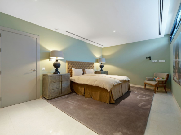 Villa for sale in Marbella