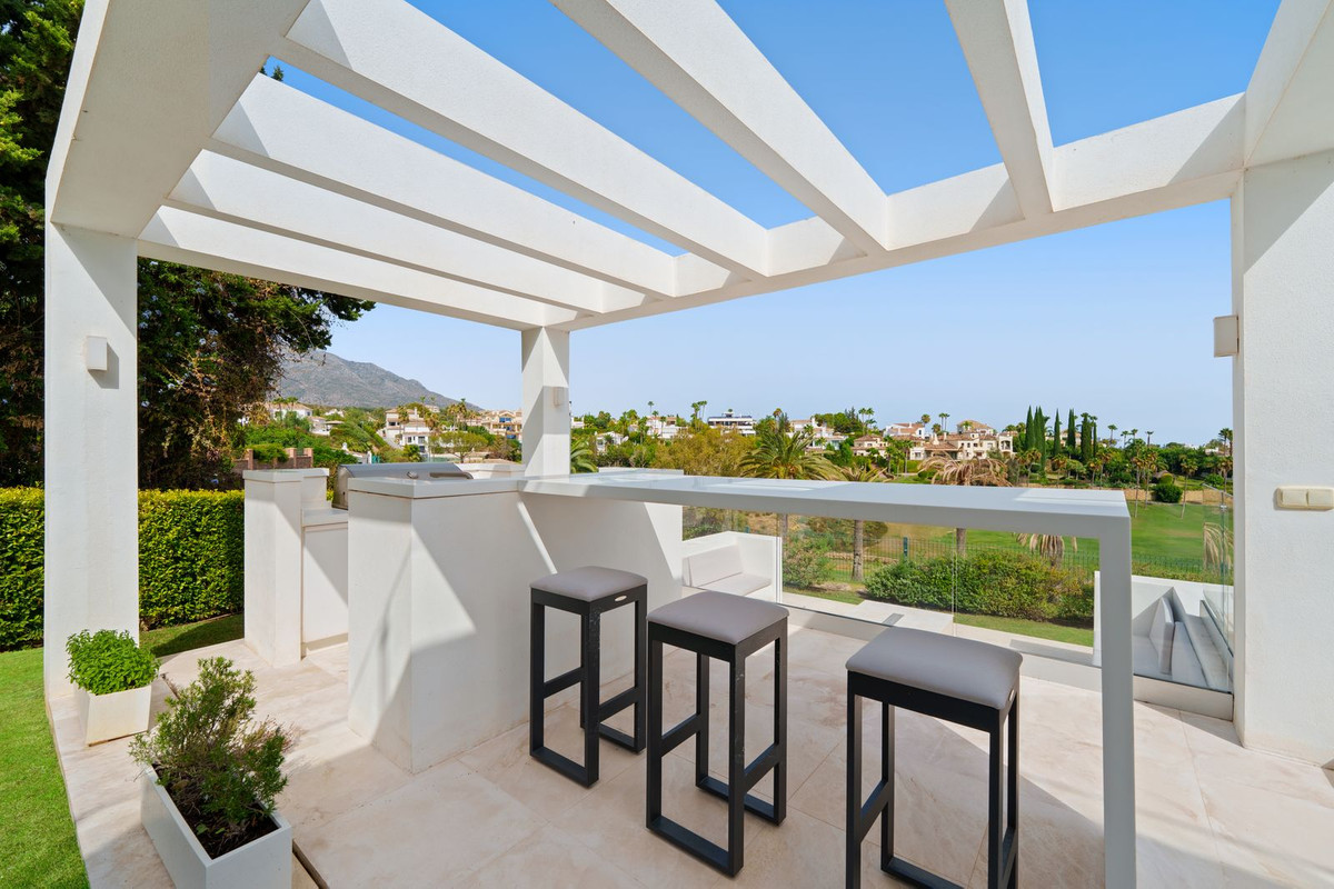 Villa for sale in Marbella