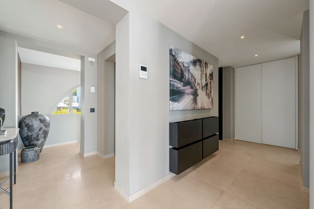 Villa for sale in Marbella