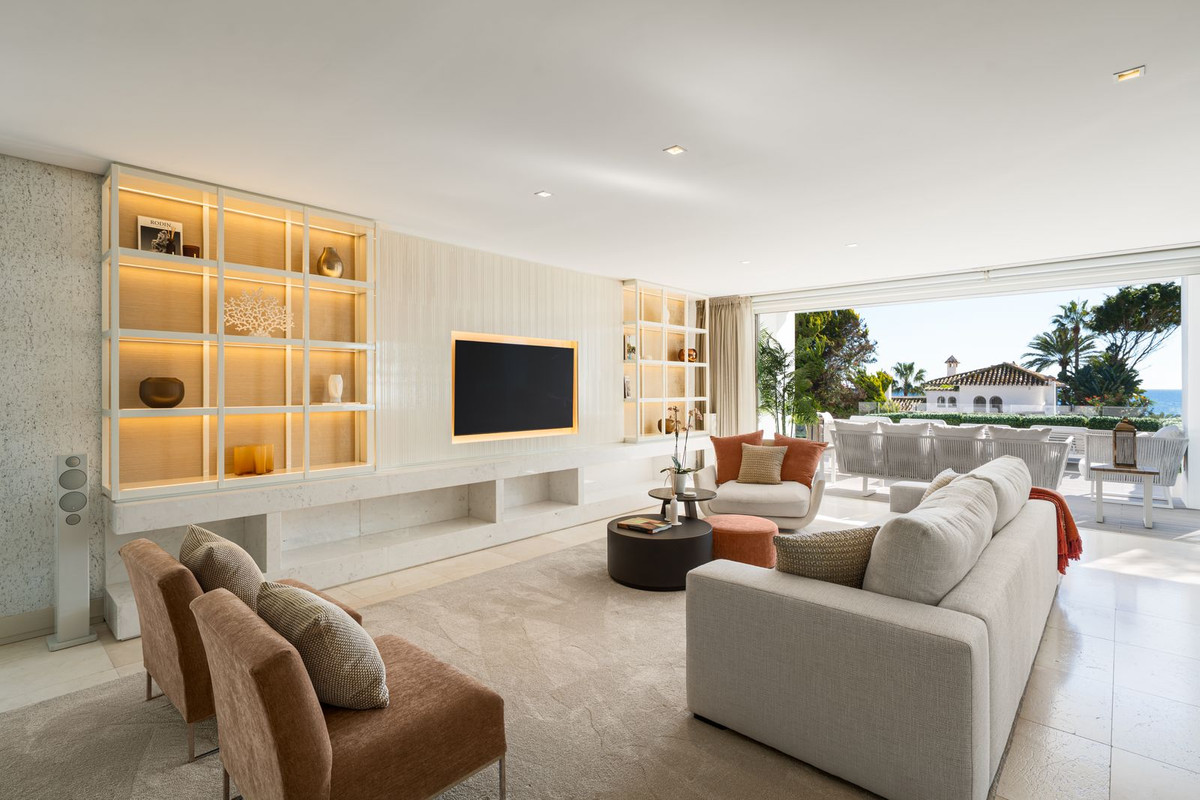 Villa for sale in Marbella
